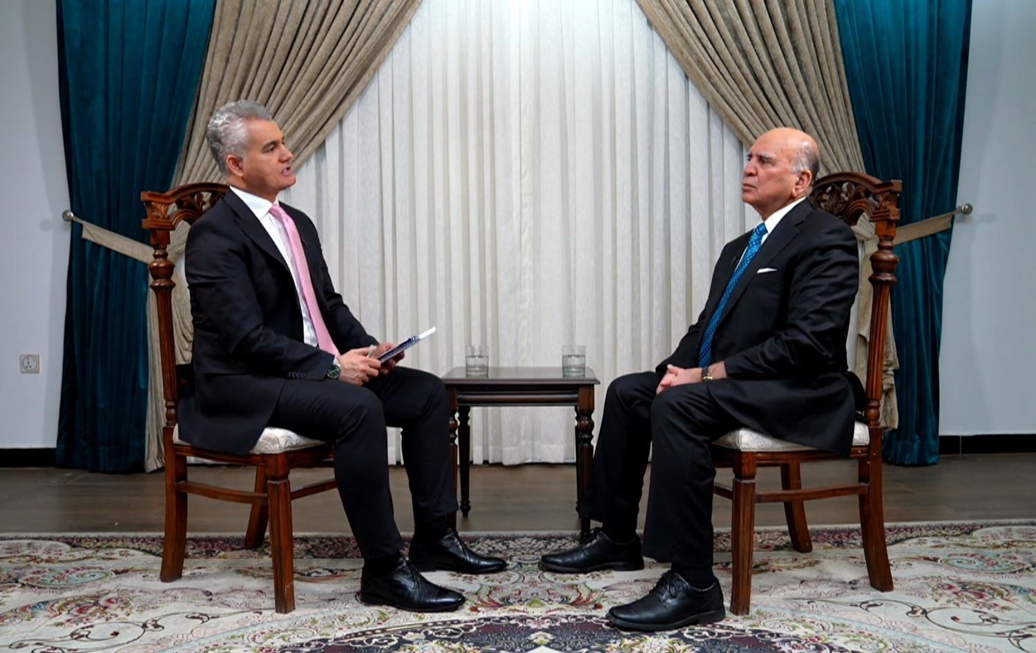 Senger Ebdulrehman û Dr. Fuad Husên / Wêne: Rûdaw