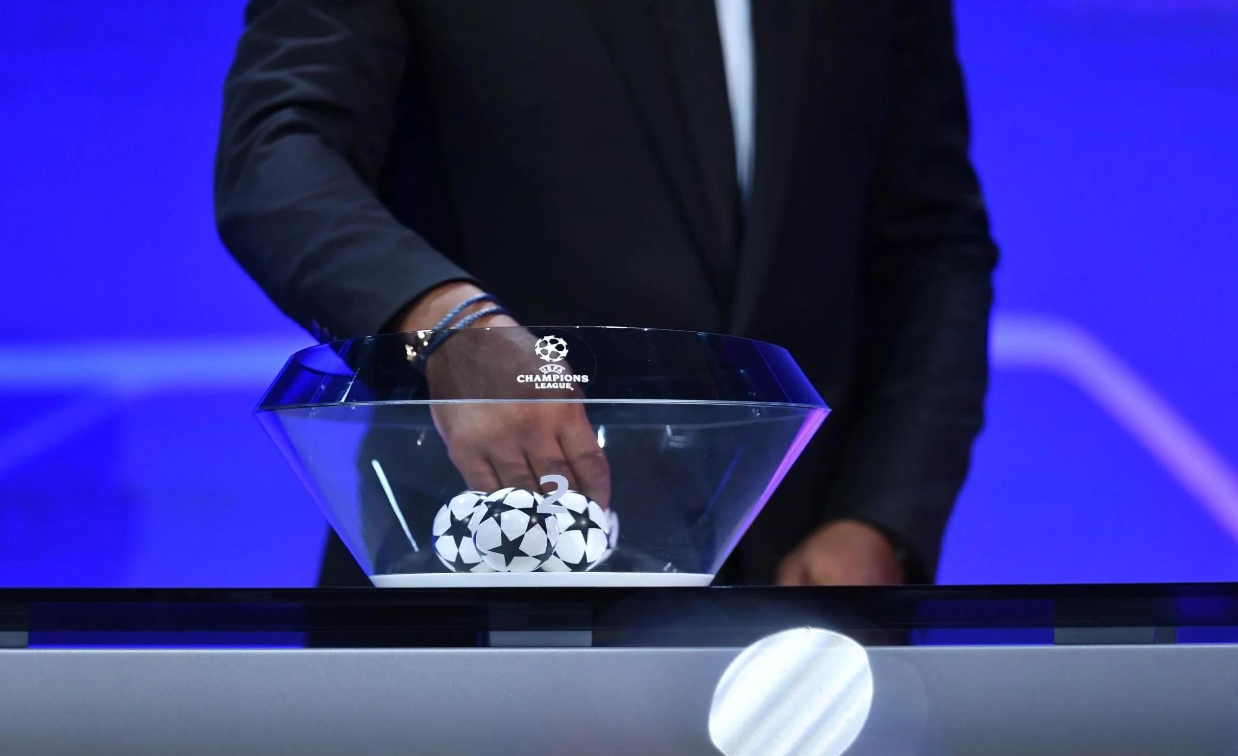 چامپیۆنزلیگ