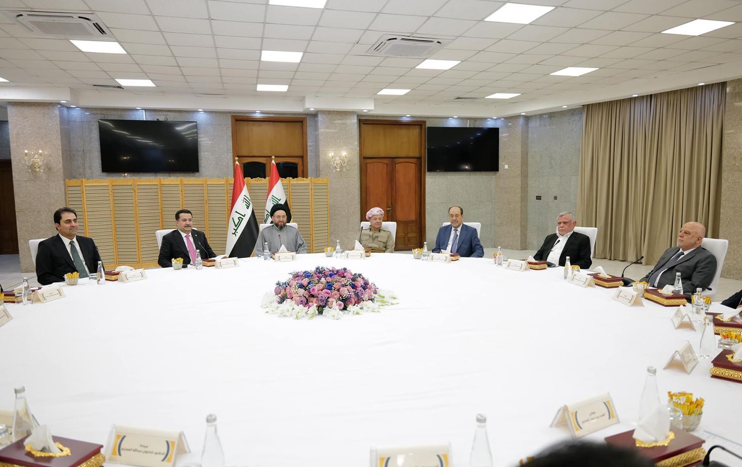 اجتماع سابق لقادة الاطار التنسيقي بحضور الرئيس مسعود بارزاني