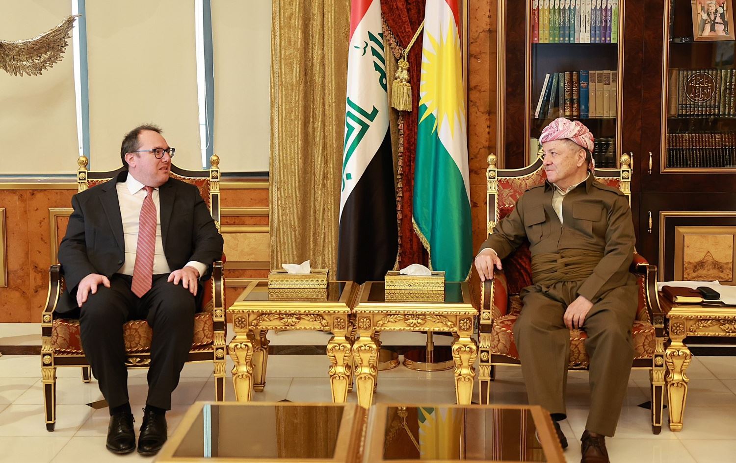 اجتماع الرئيس مسعود بارزاني والقائم بالأعمال الأميركي