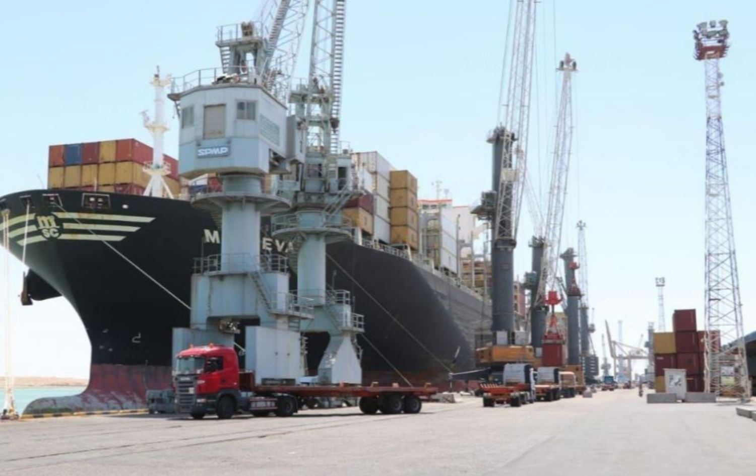 حاويات في ميناء أم قصر