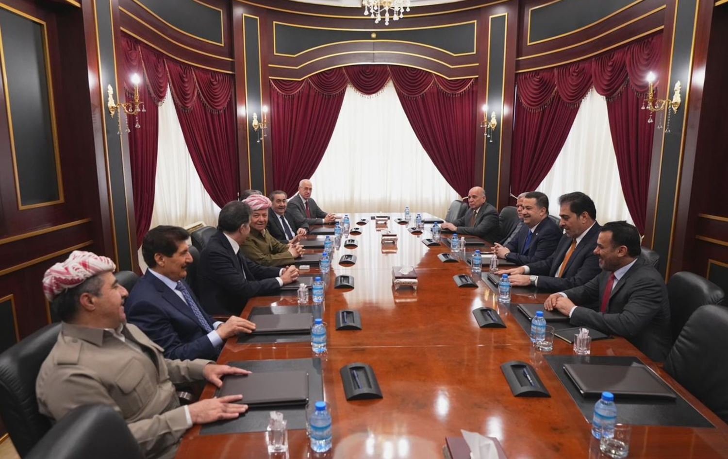 اجتماع الرئيس مسعود بارزاني مع محمد شياع السوداني ووفد الإطار التنسيقي