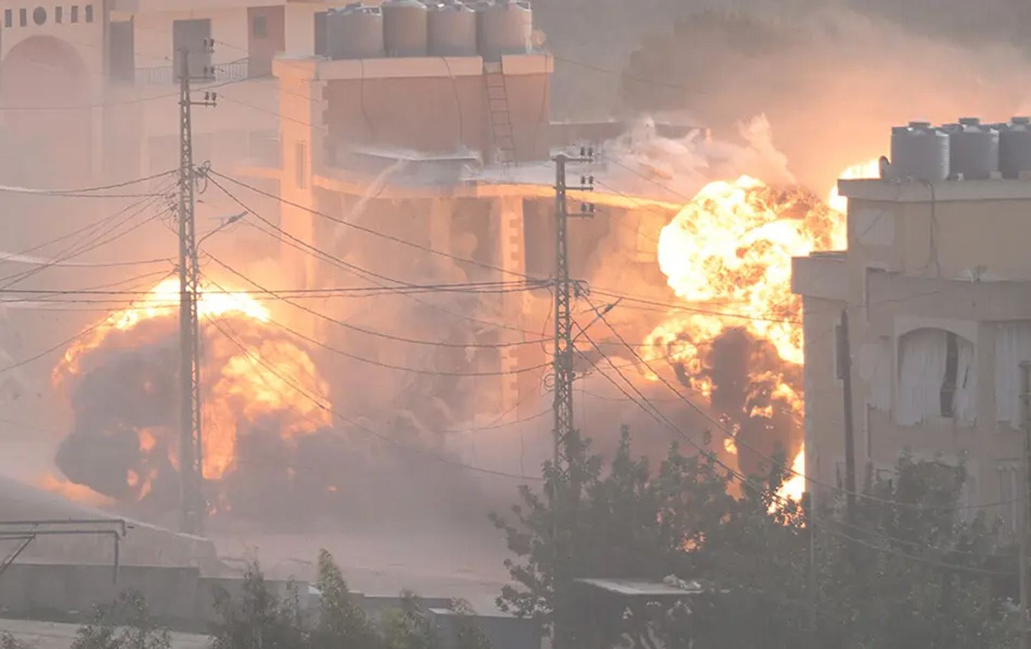 ئیسرائیل چەند ناوچەیەکی باشووری لوبنانی بۆردوومان کرد