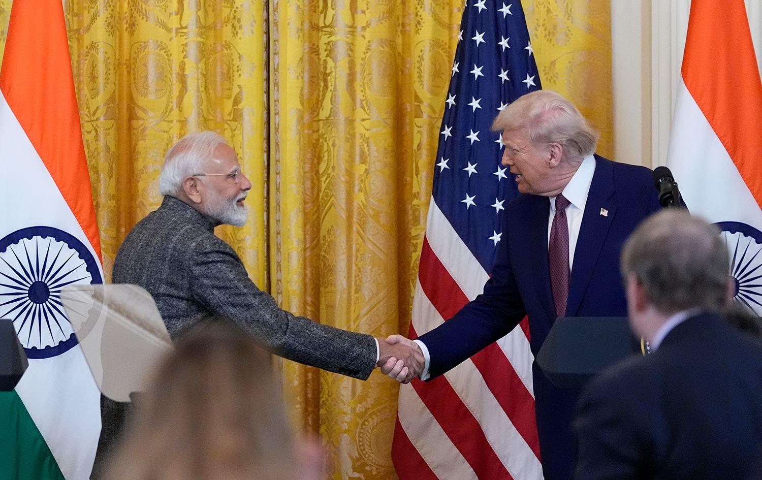 دۆناڵد ترەمپ، سەرۆکی ئەمریکا و نارێندرا مۆدی، سەرۆکوەزیرانی هیندستان. وێنەکە: AP