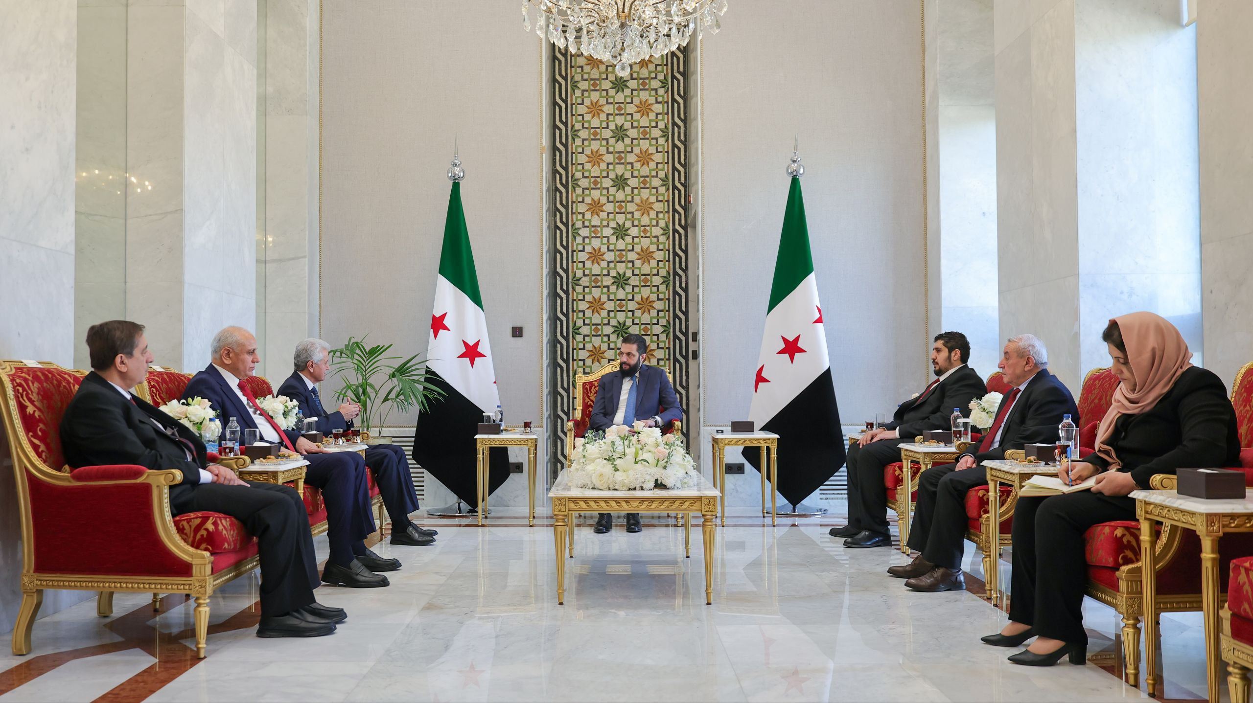 جانب من اللقاء يوم أمس 