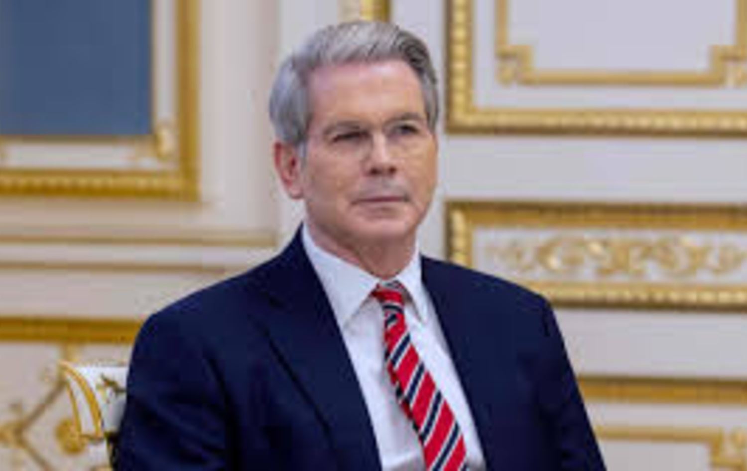 سکۆت بێسێنت، وەزیری گەنجینەی ئەمریکا