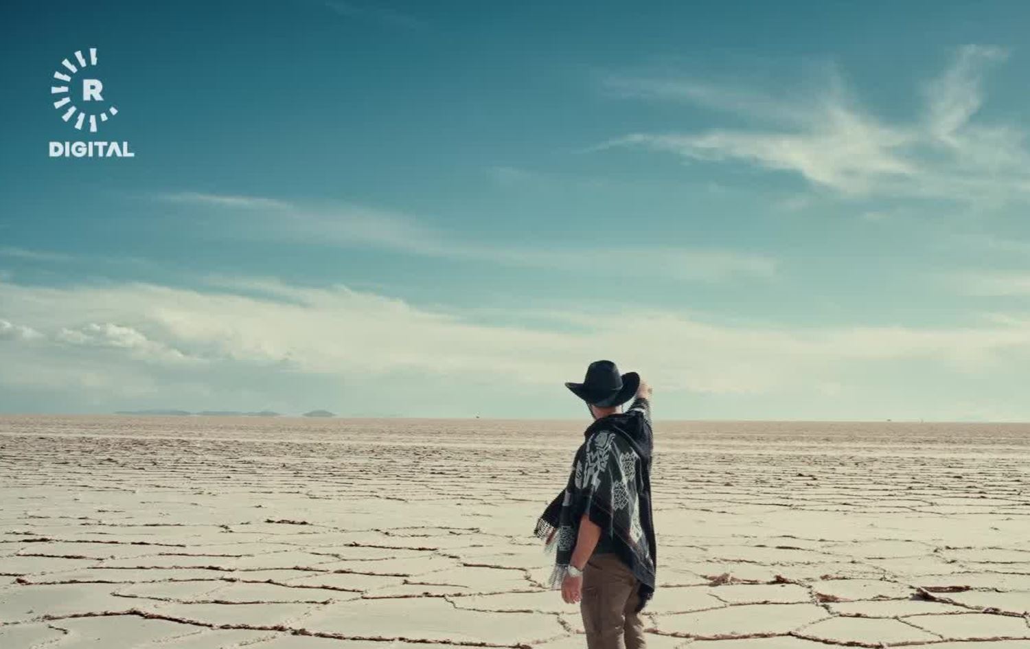 بحيرة الملح في بوليفيا 