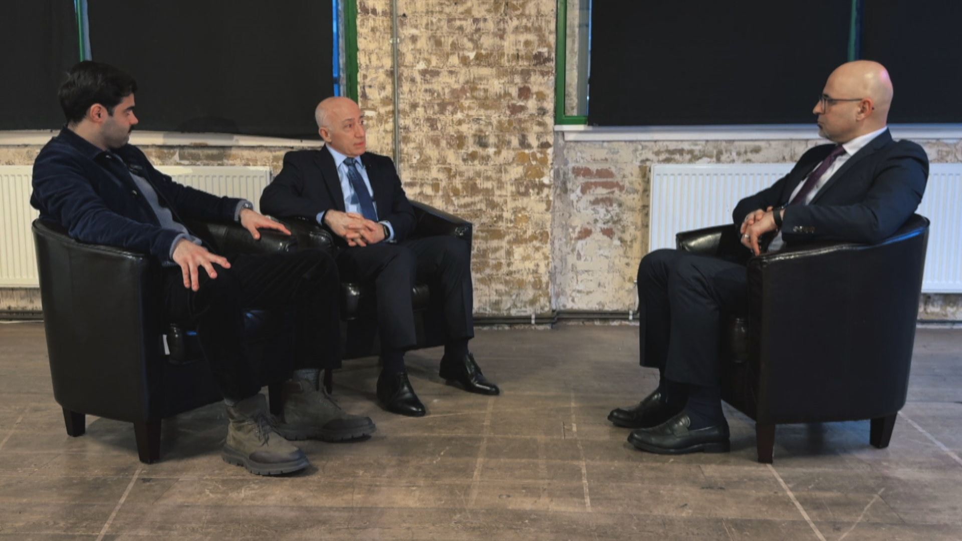 هەڤپەیڤینی رووداو لەگەڵ د. دلاوەر عەلادین، سەرۆکی سەنتەری مێری و مەزڵووم گوڵ، ئەکتەر