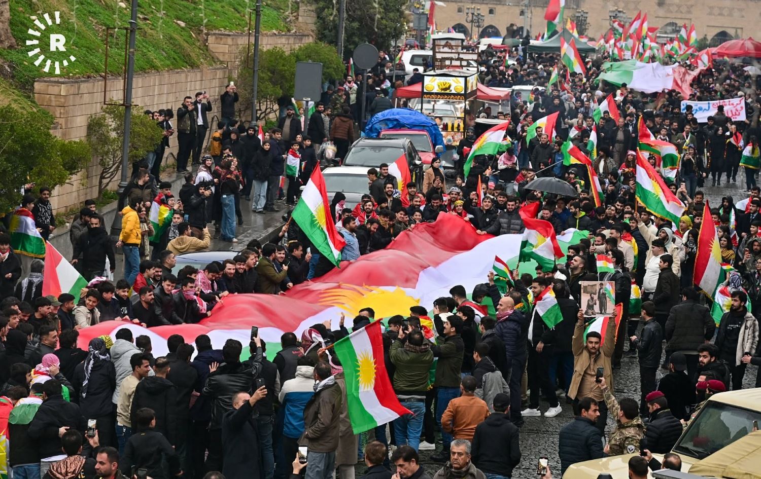 خۆپێشاندانێک لە هەولێر بۆ پشتیوانیی رۆژئاوای کوردستان. وێنە: بڵند تاهیر - رووداو