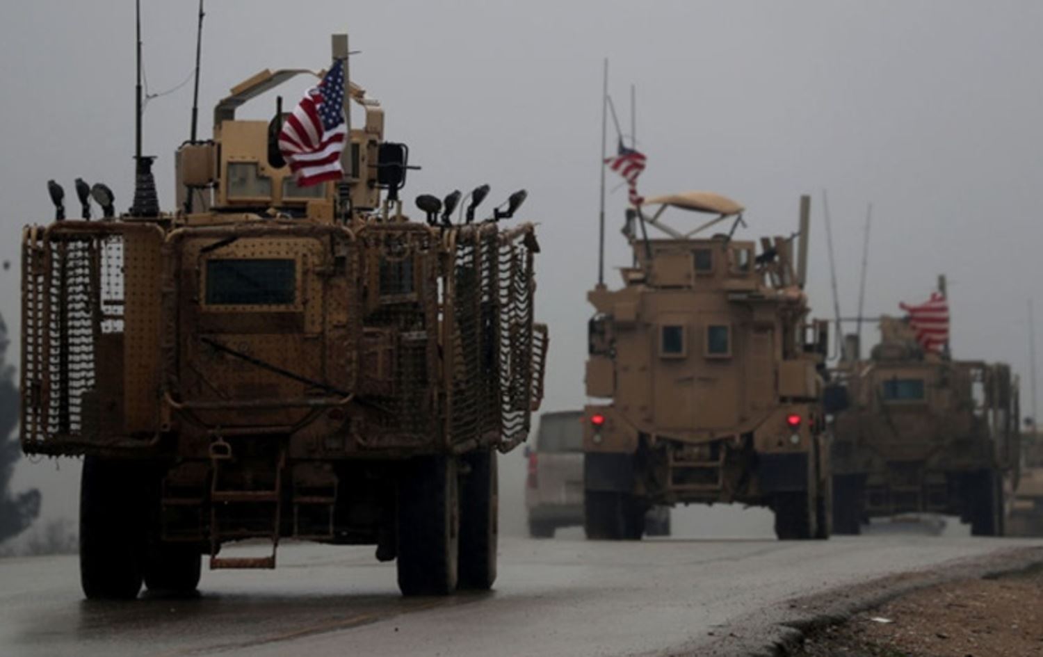 کاروانێکی سەربازیی ئەمریکا لە رۆژئاواوە هاتە نێو باشووری کوردستان