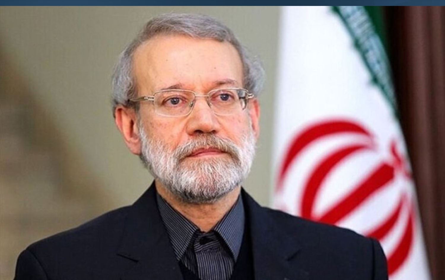 بعد أيام على جولة مفاوضات مع واشنطن.. لاريجاني يصل عُمان