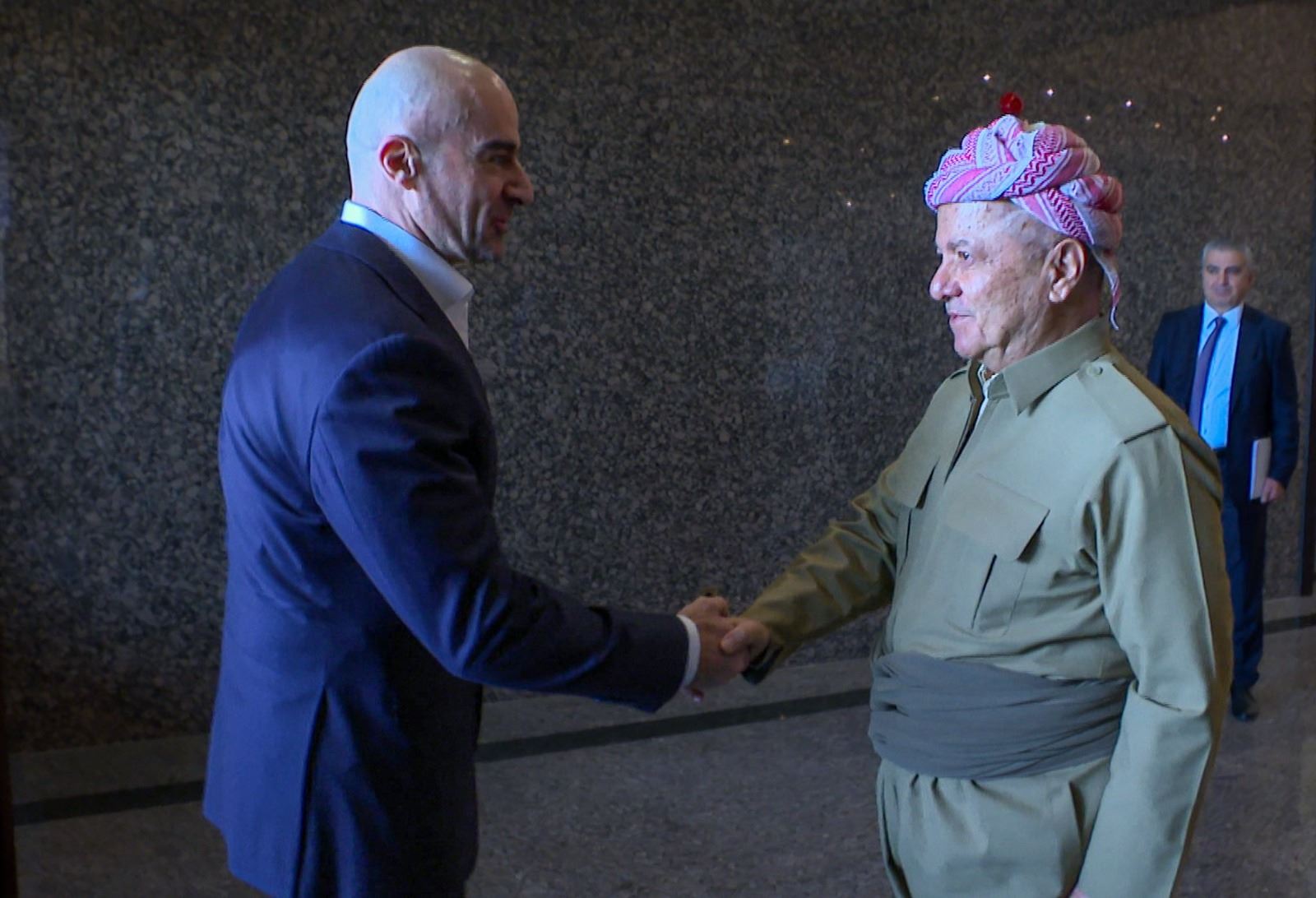  سەرۆک بارزانی و بافڵ جەلال تاڵەبانی. وێنە: ئەرشیڤ