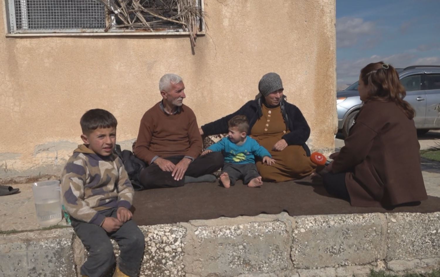 العائلة العفرينية النازحة 