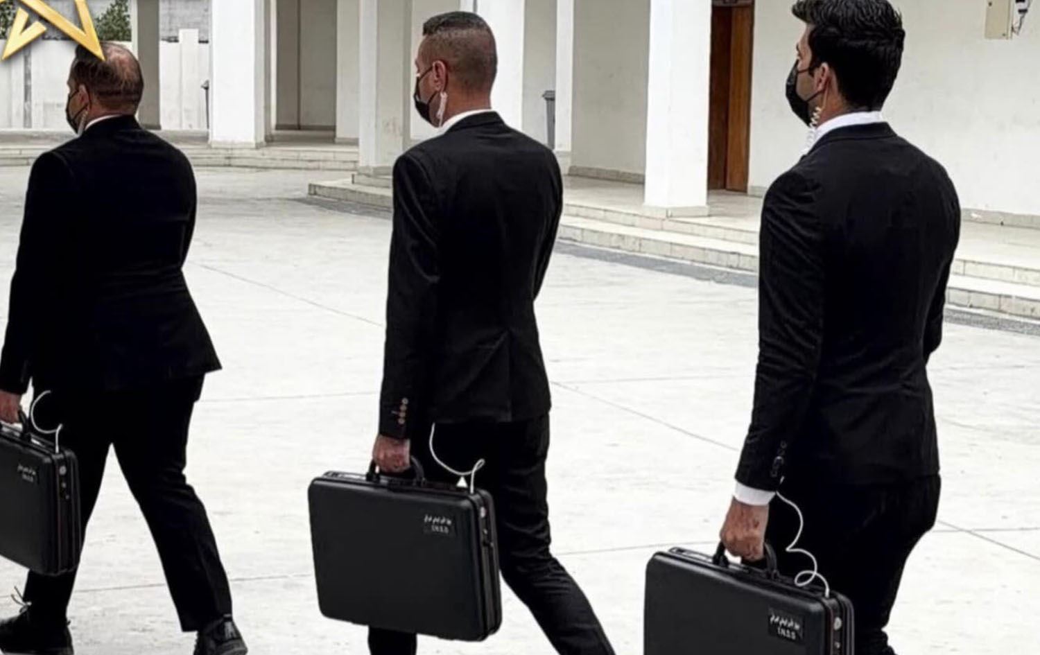 الحقيبة الإلكترونية الامتحانية الذكية