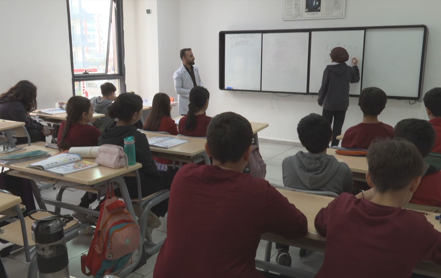 Li Amedê mînakeke balkêş: Li vê dibistanê hemû xwendekar Kurdî ...