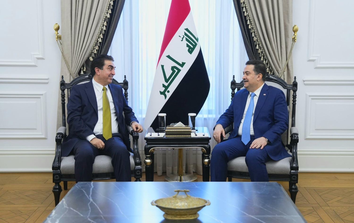 محەممەد شیاع سوودانی، سەرۆکوەزیرانی عێراق و فەرهاد ئەترووشی، جێگری سەرۆکی پەرلەمانی عێراق