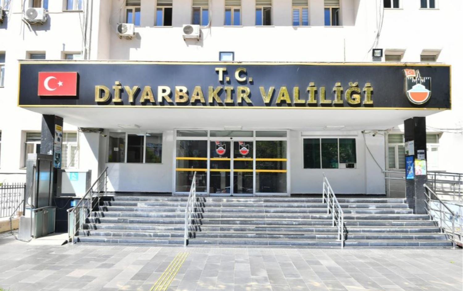 پارێزگای ئامەد هۆشداری دەدات: ئاو لە بەنداوی ئێلیە بەردەدرێتەوە