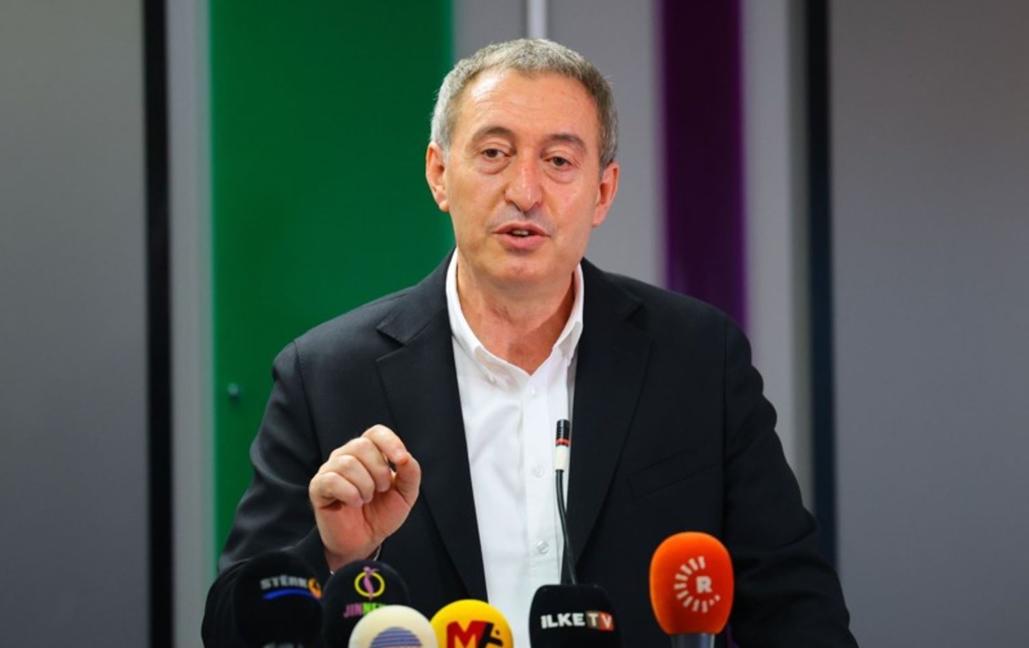 هاوسەرۆکی دەم پارتی: ئۆجەلان دەڵێ مێژوو بە بێ کورد نابێت