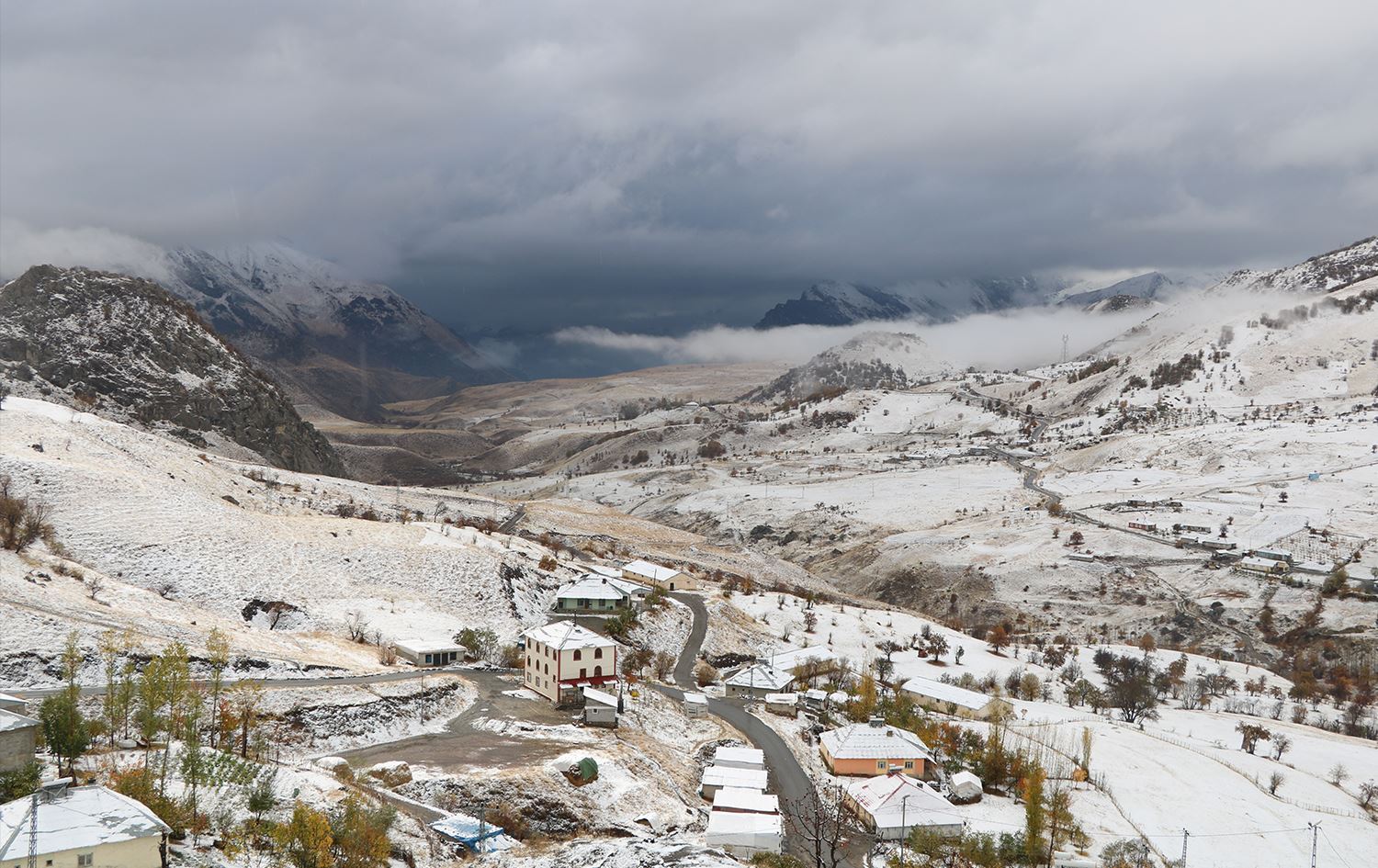 دیمەنێکی جۆلەمێرگی باکووری کوردستان