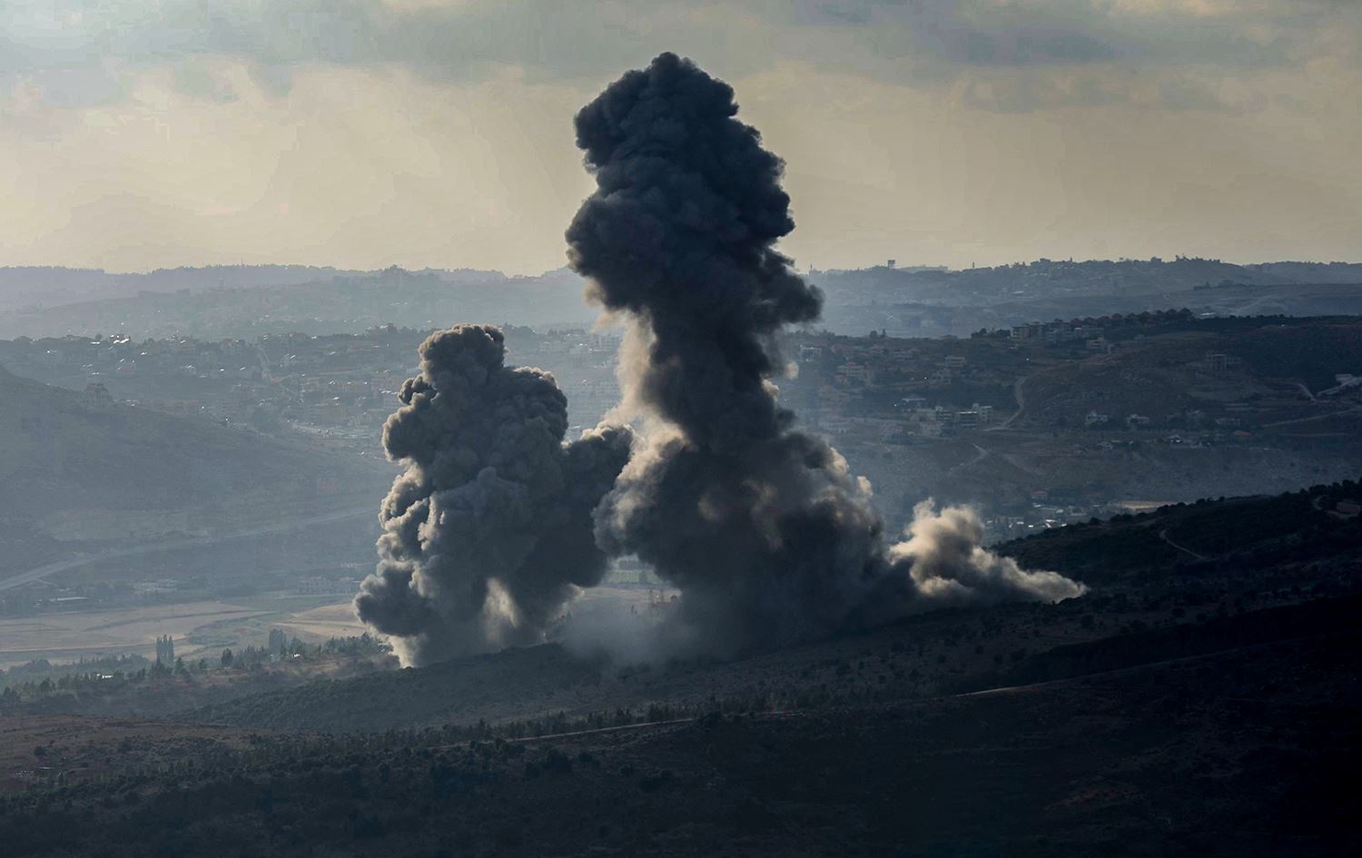 غارة اسرائيلية سابقة على منطقة الدمشقية -  AFP