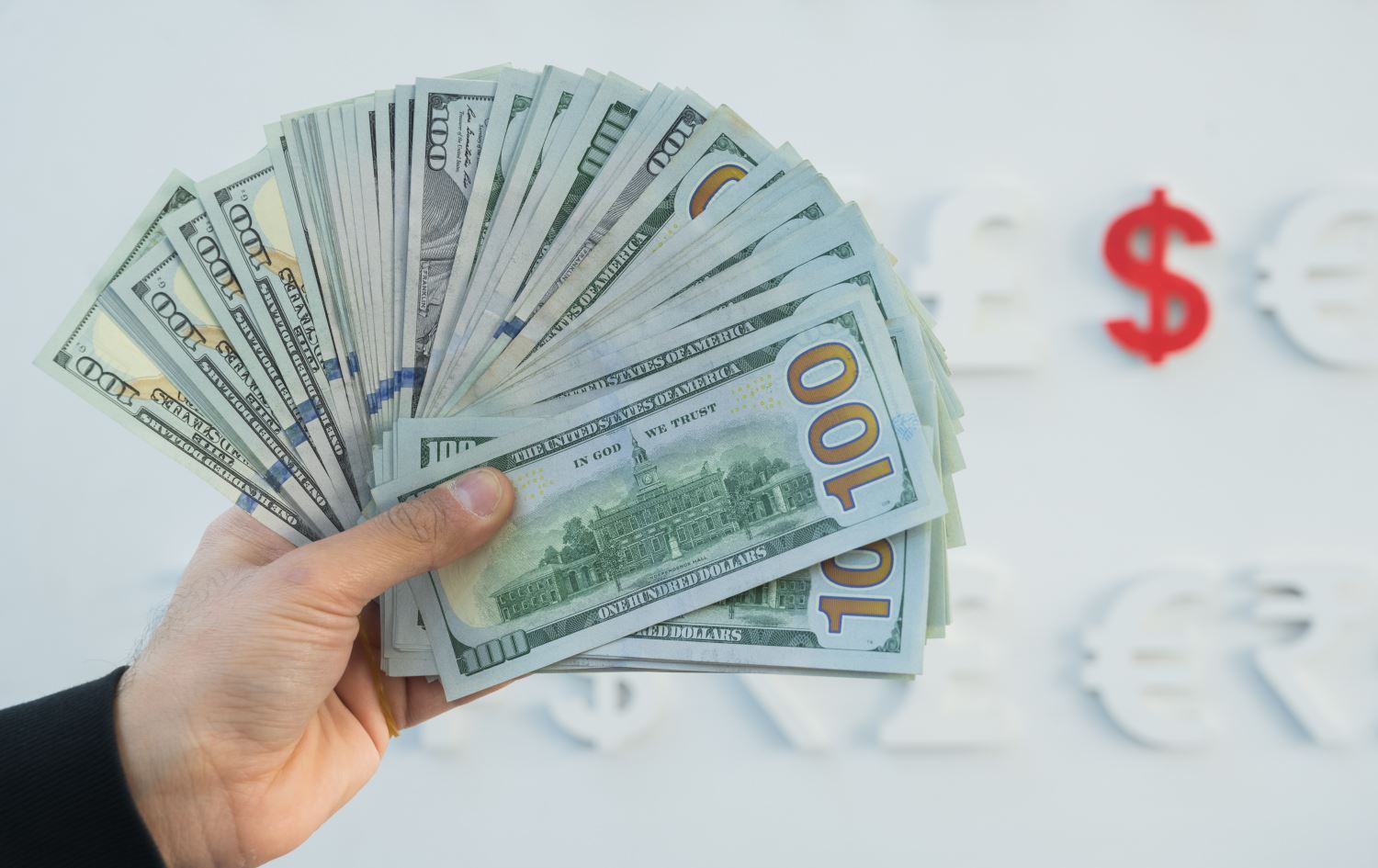 ئەنجوومەنی ئاڵۆگۆڕی دراوی هەولێر: خواست لەسەر دۆلار کەمبووەتەوە