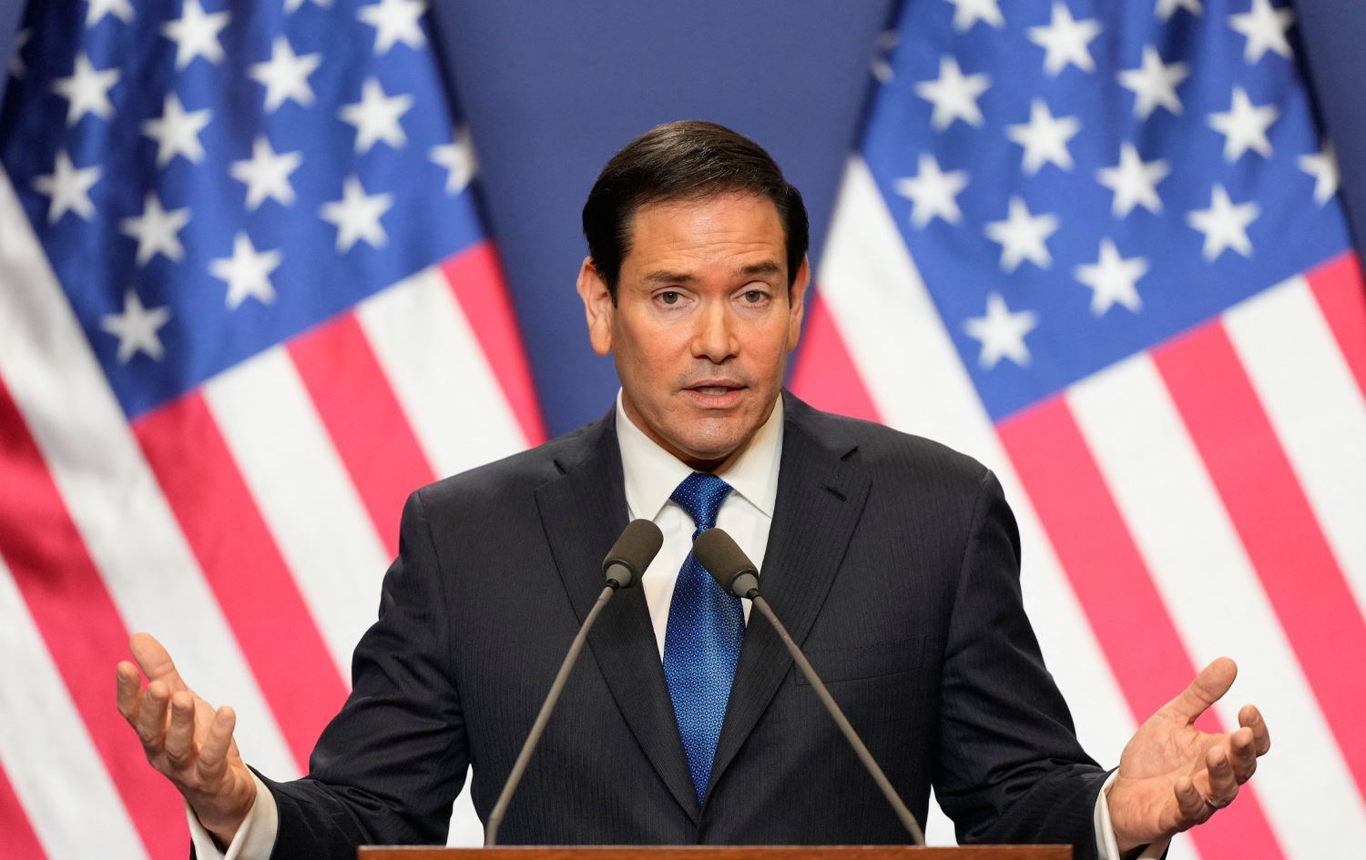 Marco Rubio, İran'ın balistik füzeler hakkında konuşmayı reddettiğini öne sürdü