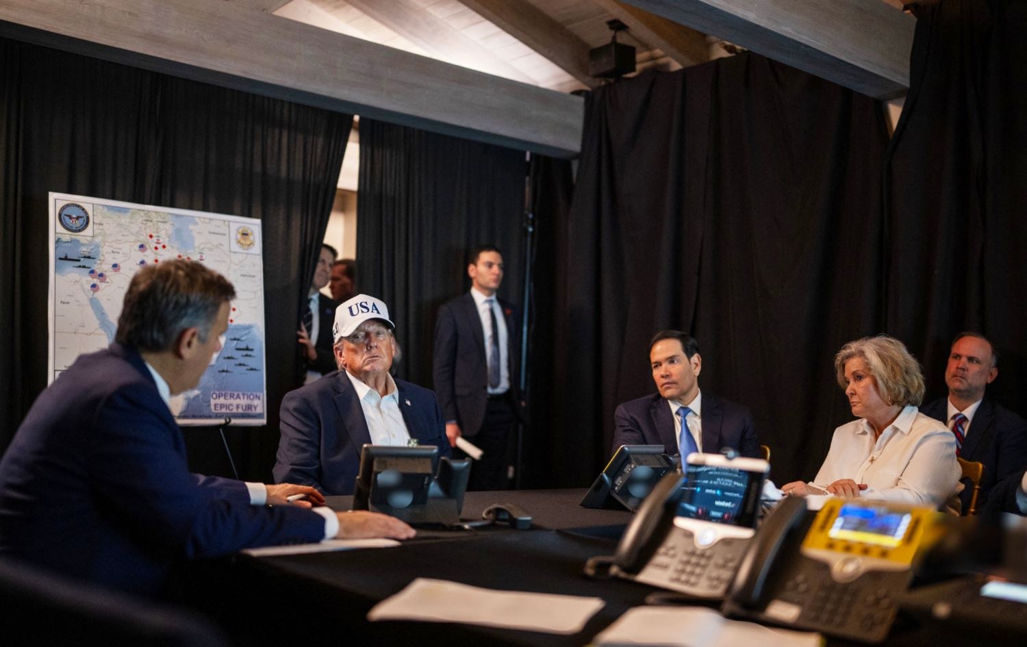 دۆناڵد ترەمپ: خامنەیی کوژرا