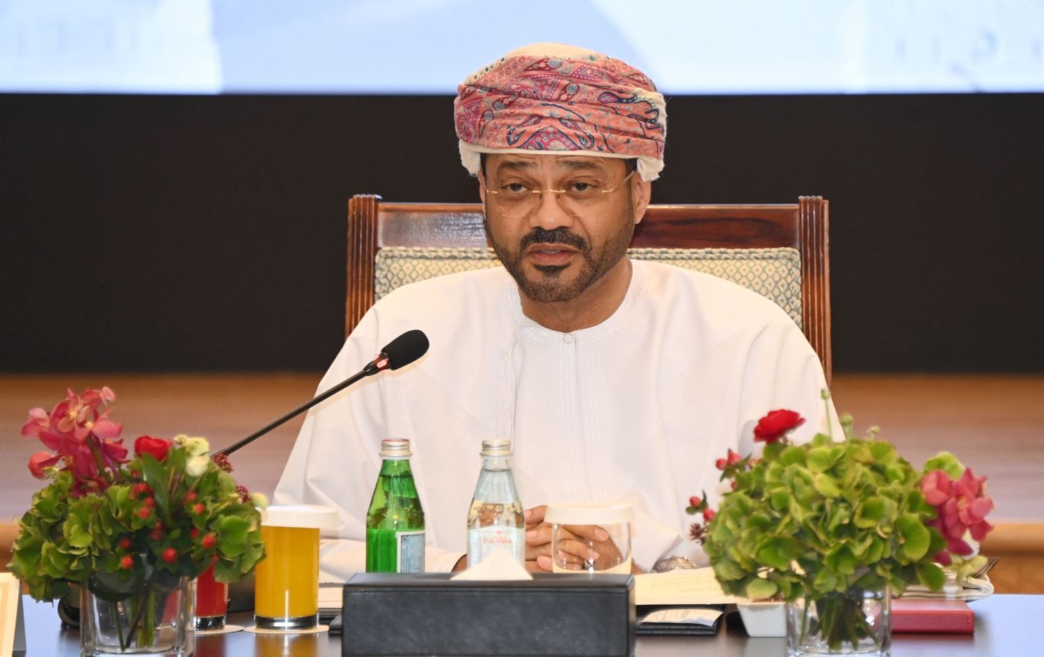 عومان: دەرگای دیپلۆماسی لەنێوان ئەمریکا و ئێران هێشتا کراوەیە