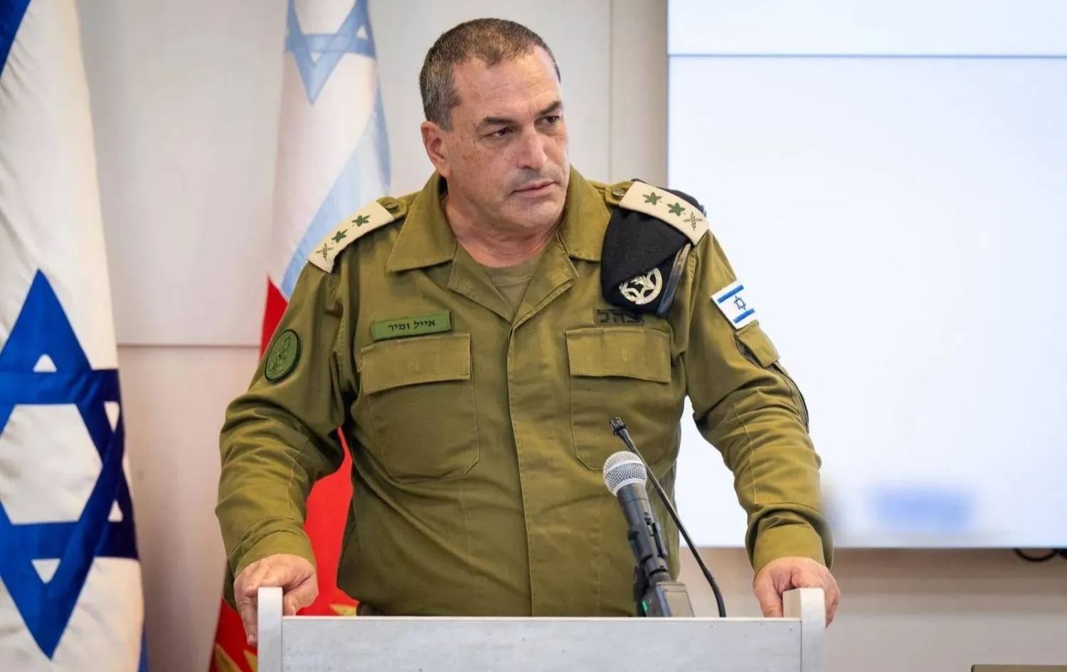 ئەیال زەمیر، سوپاسالاری ئیسرائیل