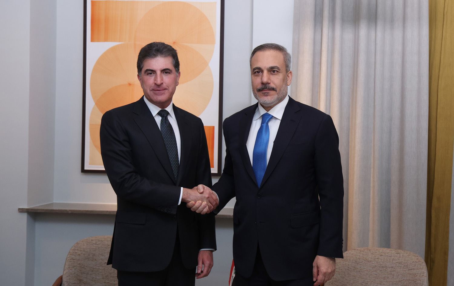 رئيس اقليم كوردستان نيجيرفان بارزاني ووزير الخارجية التركي هاكان فيدان