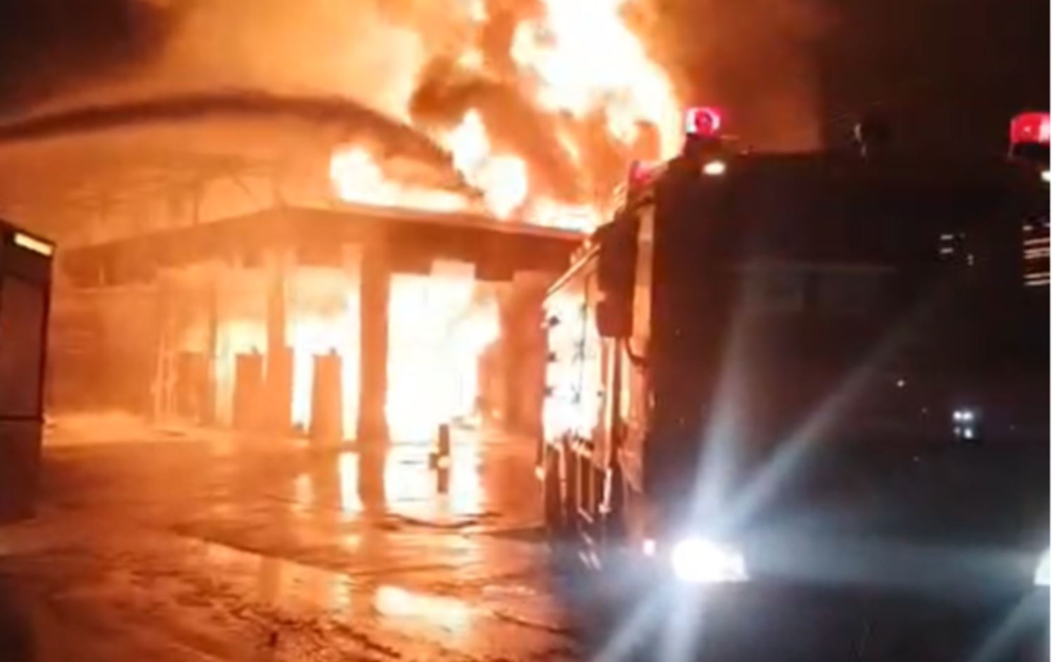 دیمەنی ئاگرکەوتنەوەکە