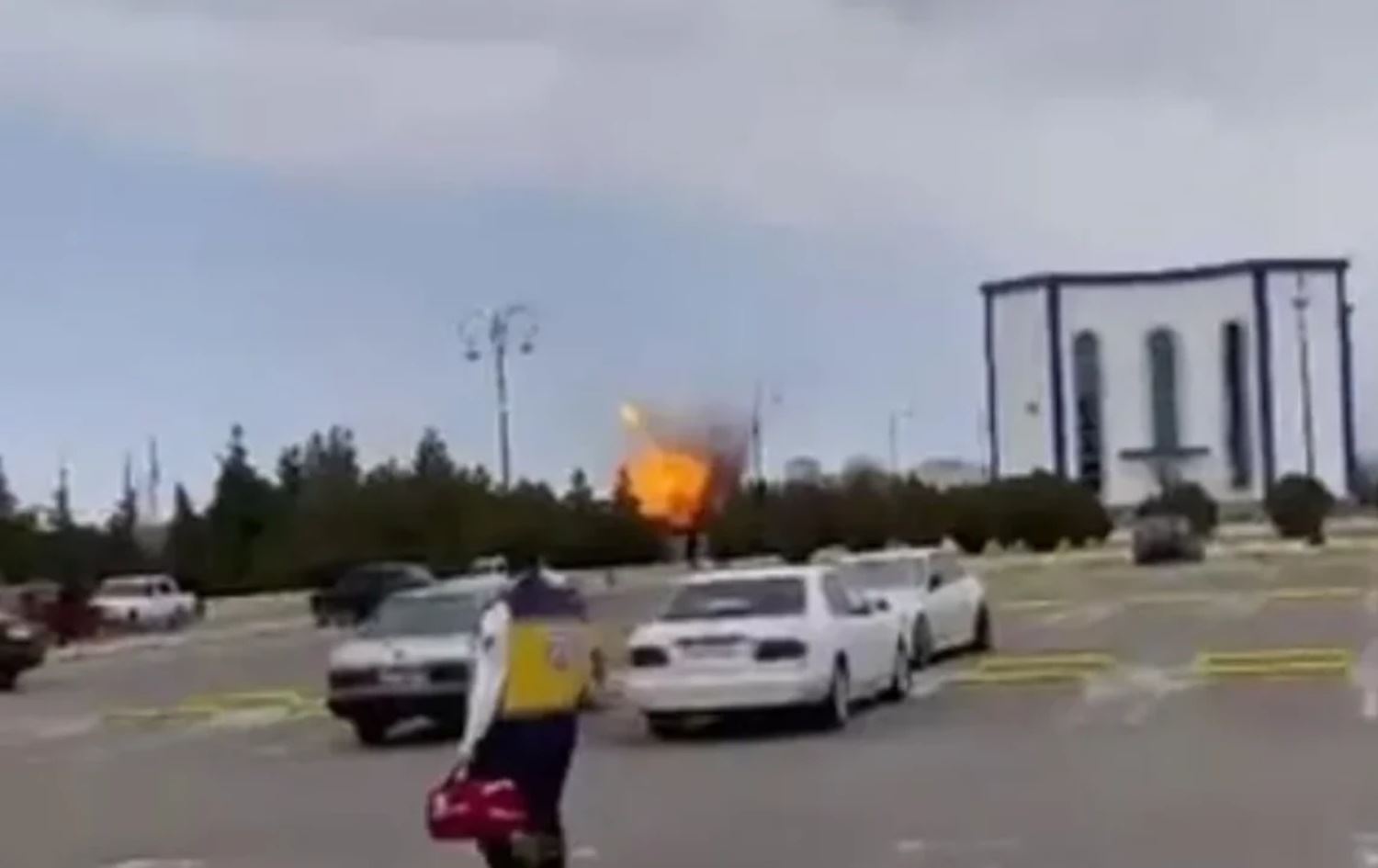 مسيّرة إيرانية تصيب مطار نخجوان