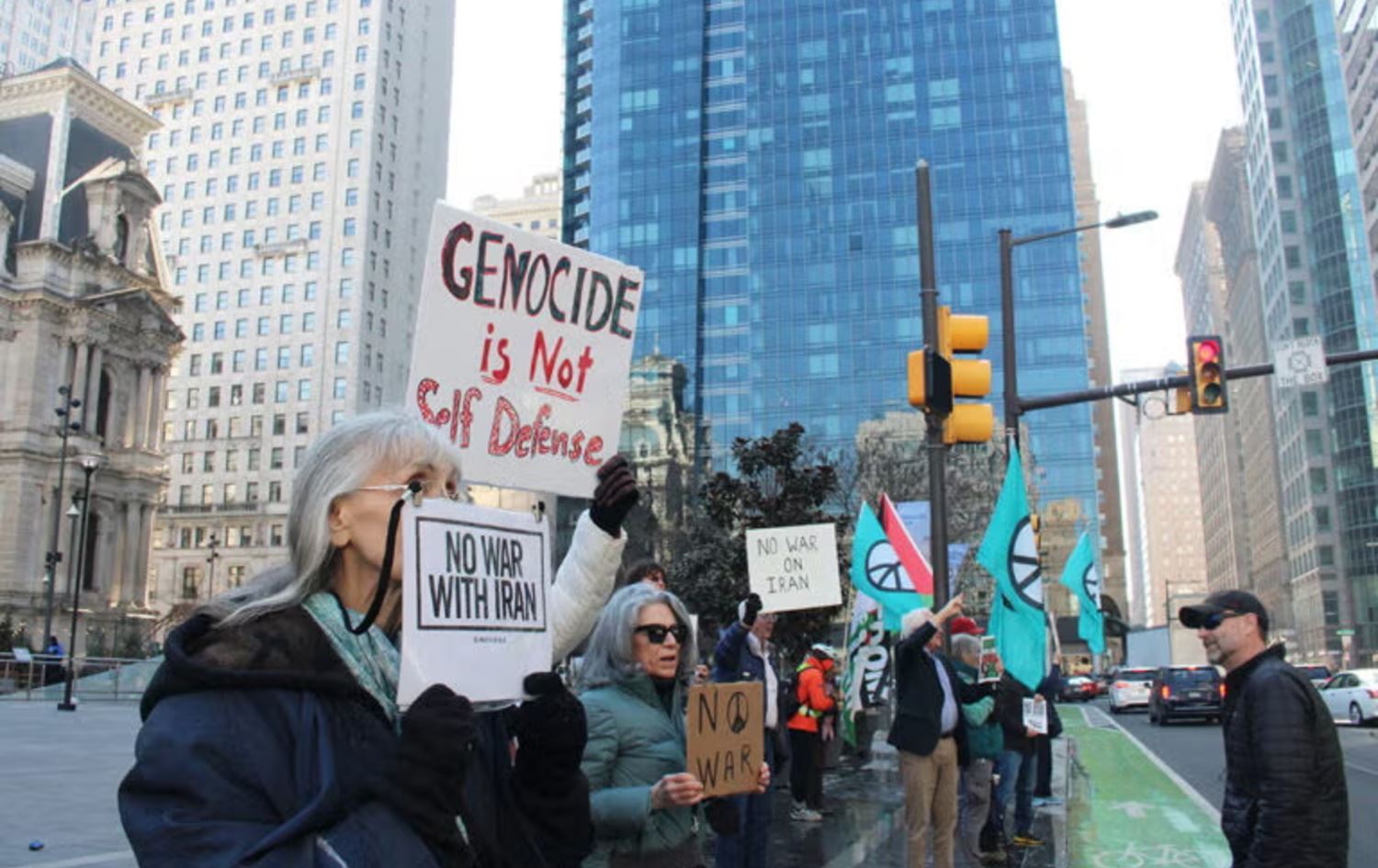 سێ راپرسی نێوخۆی ئەمریکا: زۆربەی ئەمریکییەکان دژی هێرشن بۆ سەر ئێران