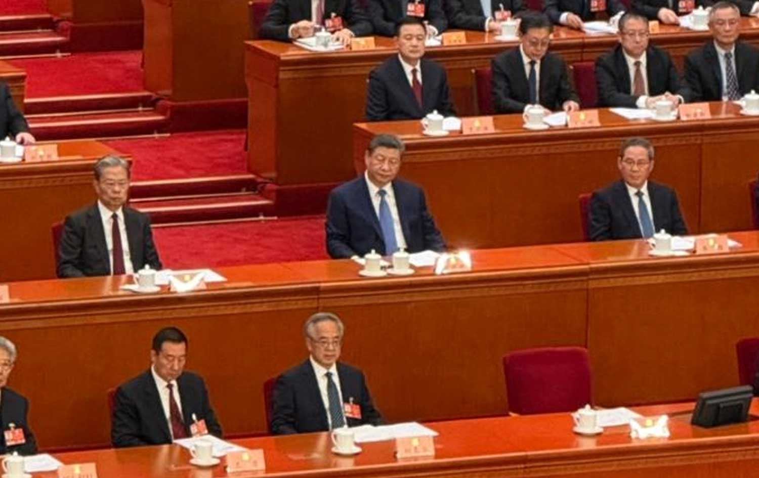 وێنەیەکی شی جین پینگ لە کۆبوونەوەی پەرلەمان لە هۆڵی گەل؛ وێنە: رووداو