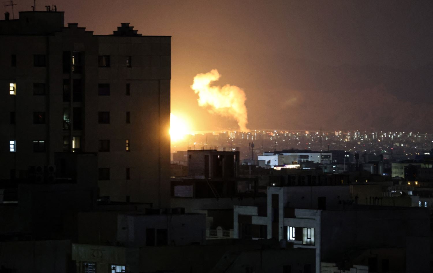 Bombebaraneke li Tehranê / Wêne: Ajans