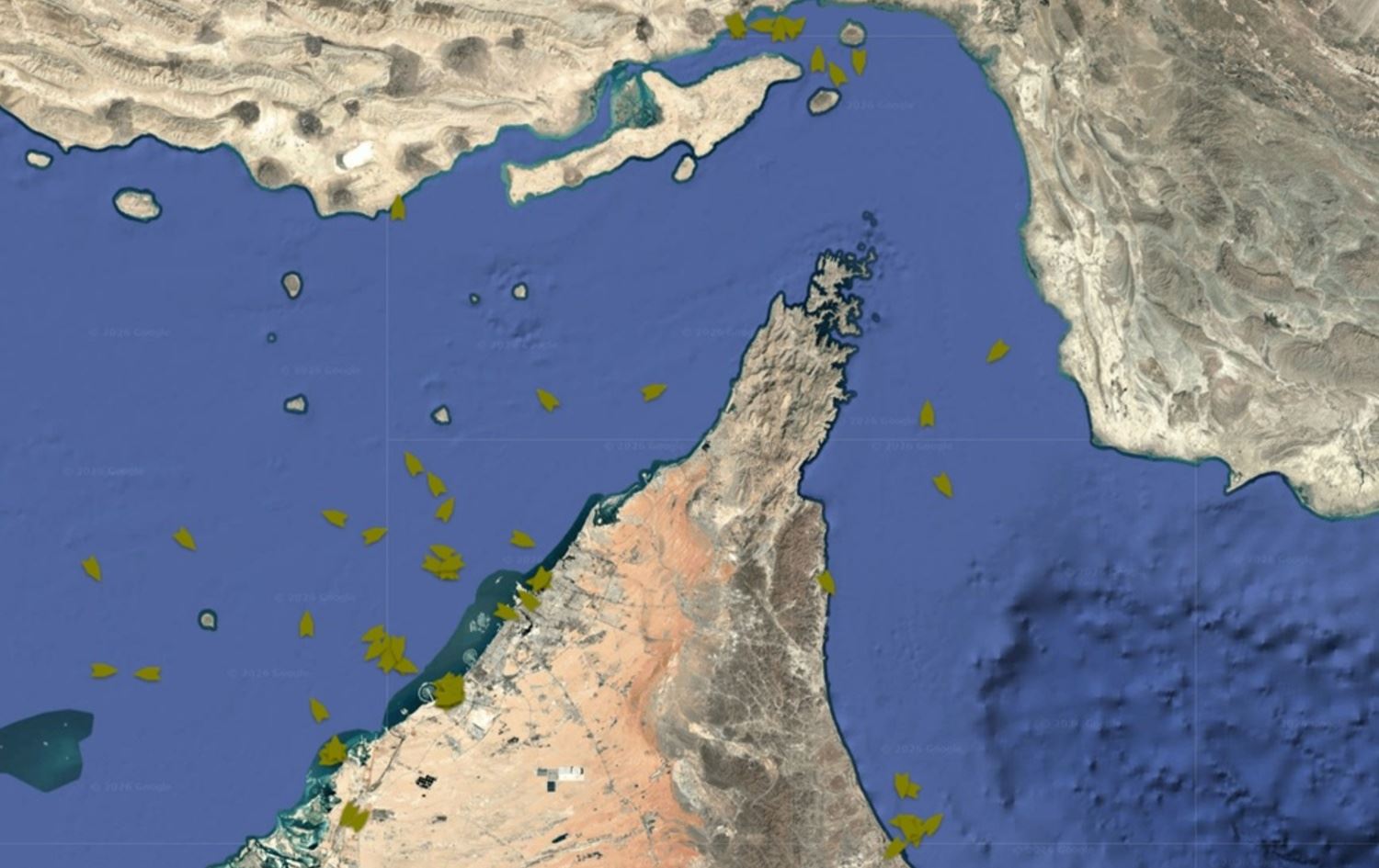 لە دووشەممەوە تەنیا 9 کەشتیی بازرگانی لە گەرووی هورمز تێپەڕیون