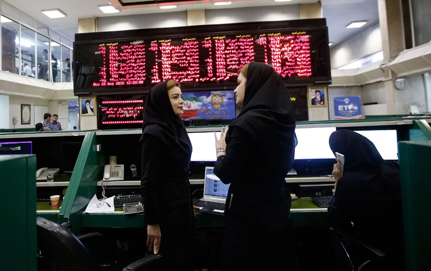 وەزیری ئابووریی ئێران: بازاڕی بۆرسە تاوەکو کاتێکی نادیار دادەخرێت