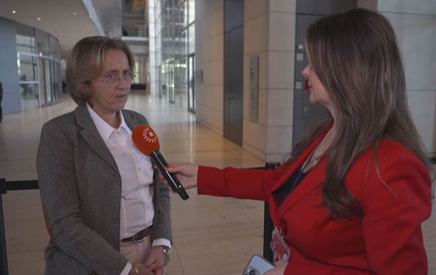 حزب البديل من أجل ألمانيا: إيران قوية عسكرياً ولا يمكن تغييرها ببضع قنابل جوية