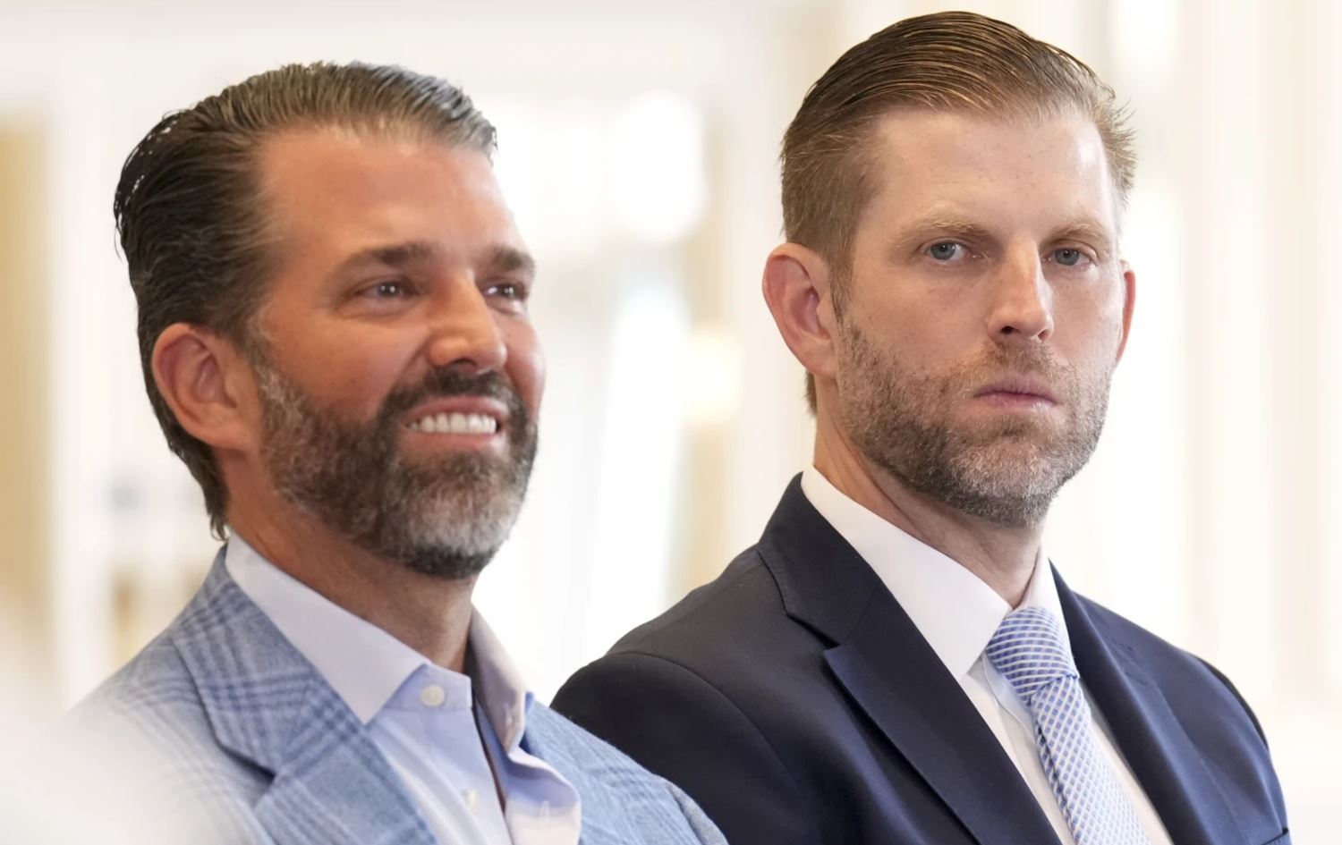 ئێریک ترەمپ و دۆناڵد ترەمپی کوڕ. 