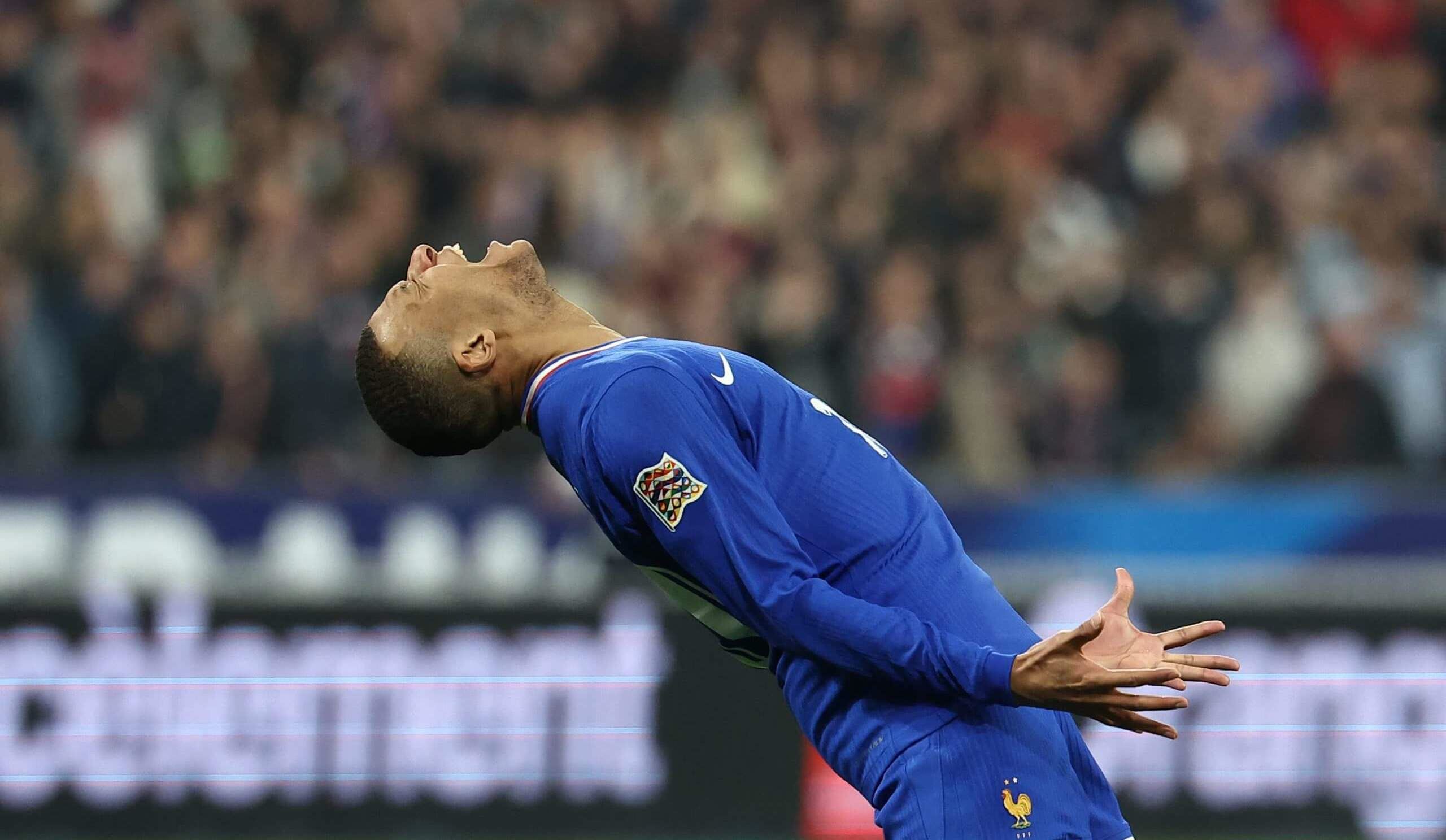 ئێمباپێ بڕیارێکی قورس دەدات