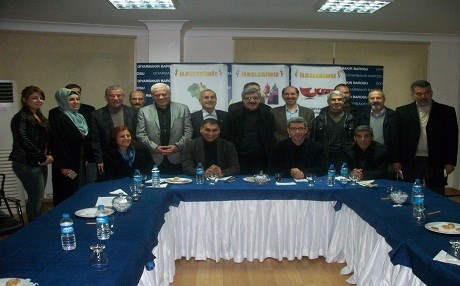 "Türk bayrağı…Türk polisi...Kürtler nerede?"