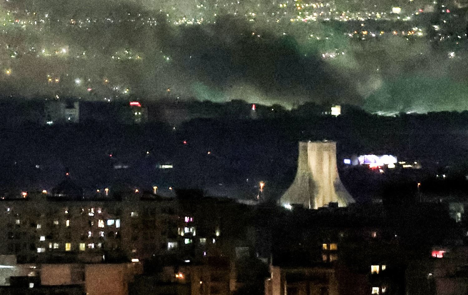 قصف قرب ساحة آزادي بطهران. الصورة  AFP