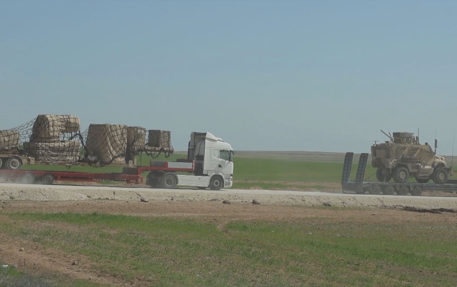 القوات الأاميركية تتجه نحو قاعدة قسرك في ريف الحسكة الشمالي