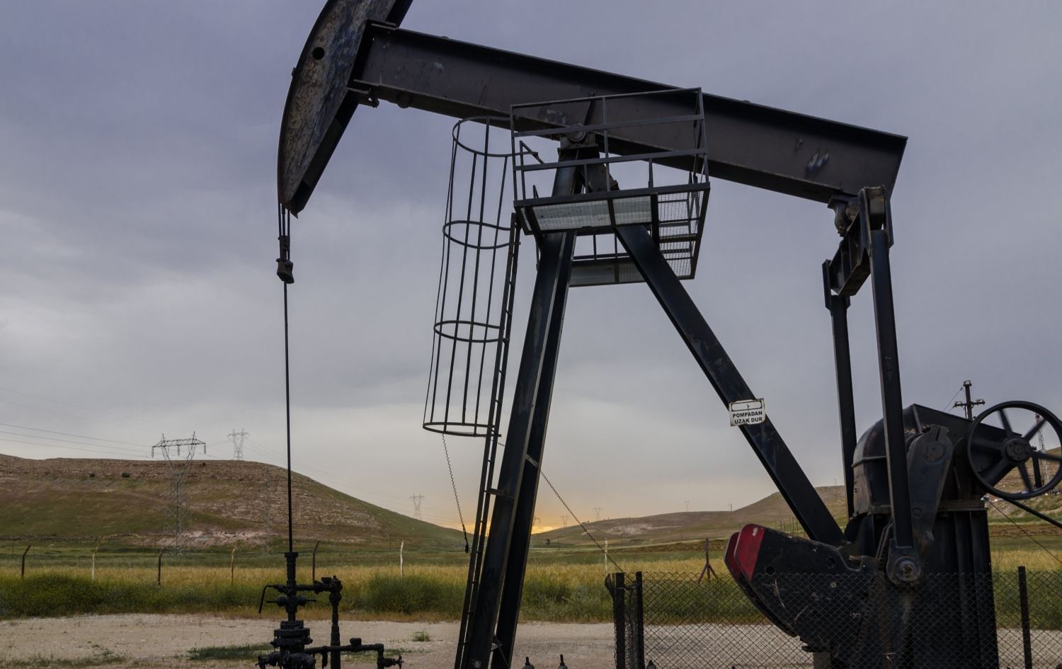 کێڵگەیەکی نەوت لە ئێلیهـ لە باکووری کوردستان