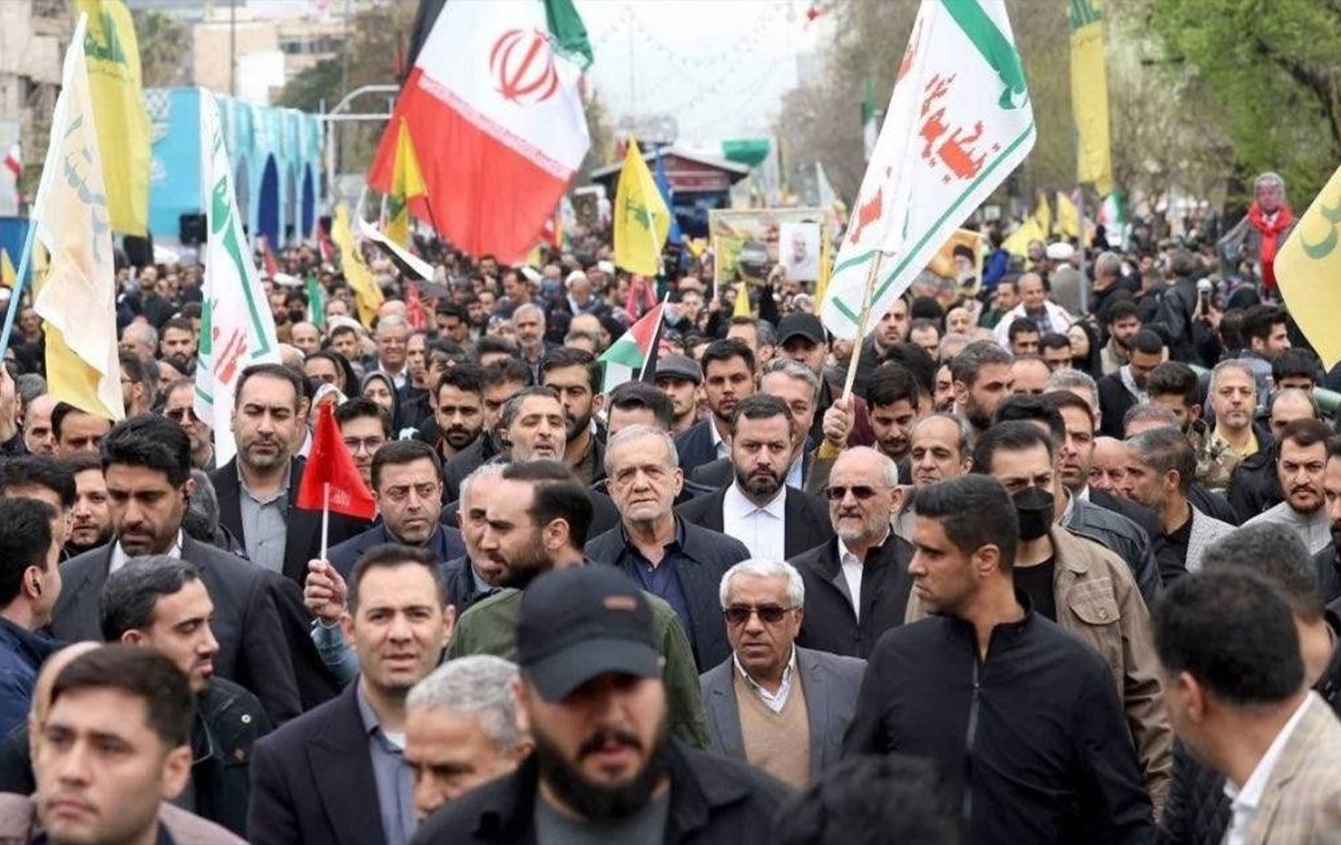 الرئيس الإيراني في مسيرات يوم القدس وسط طهران