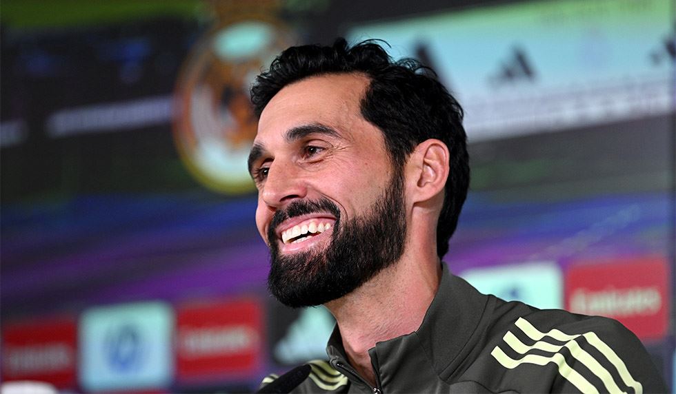 ئەلڤارۆ ئەربێلوا