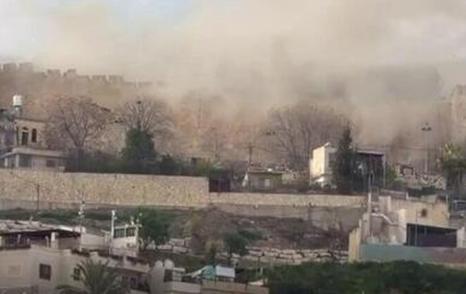 ساتی کەوتنەخوارەوەی مووشەکێک لە قودس/ئۆرشەلیم