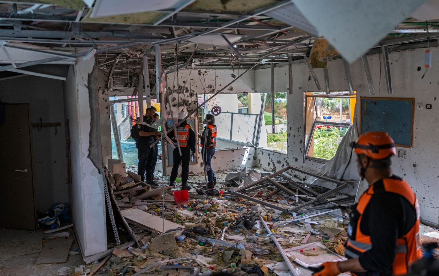 زیانەکانی تەلئەڤیڤ لەدوای هێرشێکی ئێران. وێنە: AFP