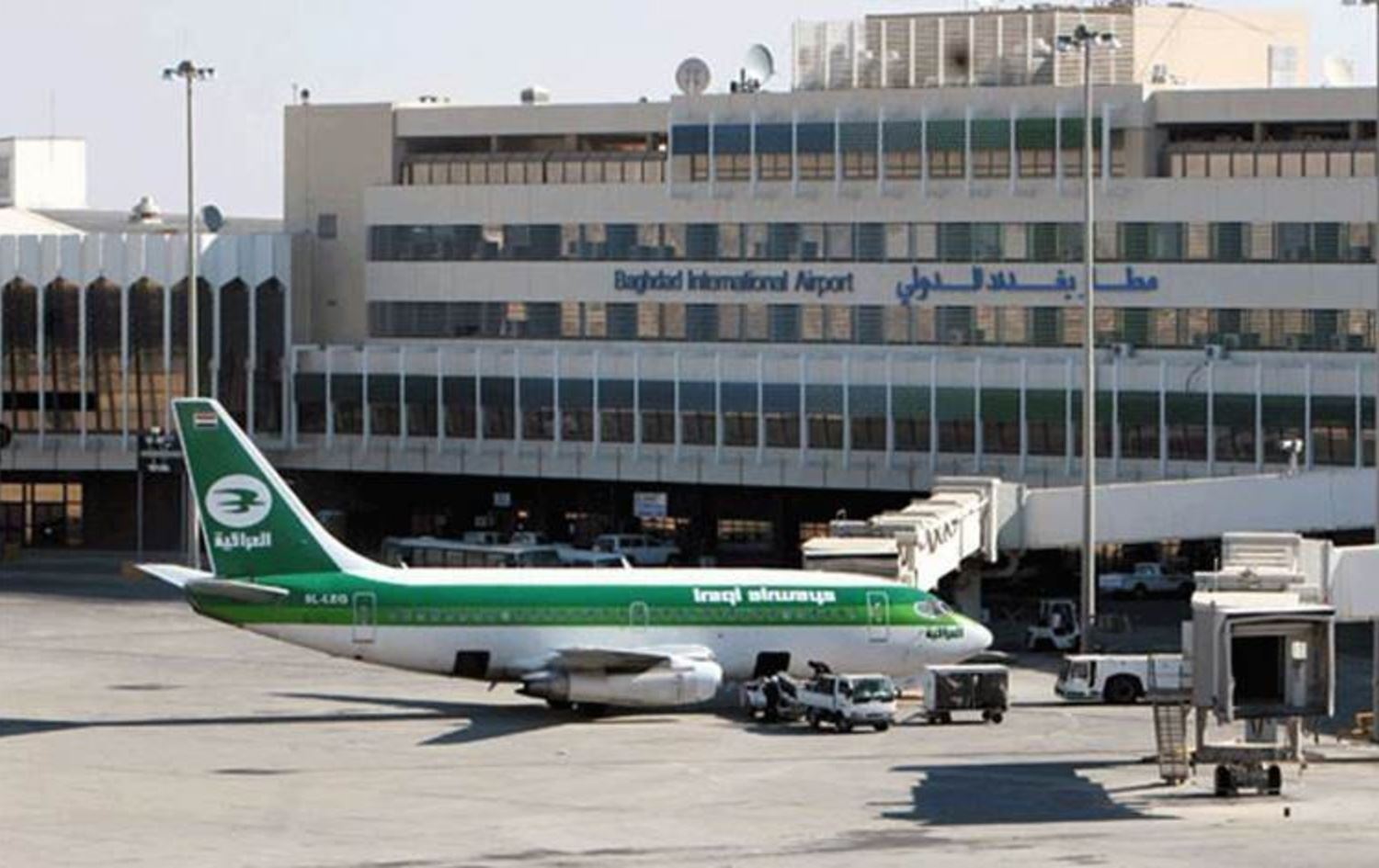 فرۆکەیەک لە فڕۆکەخانەی بەغدا