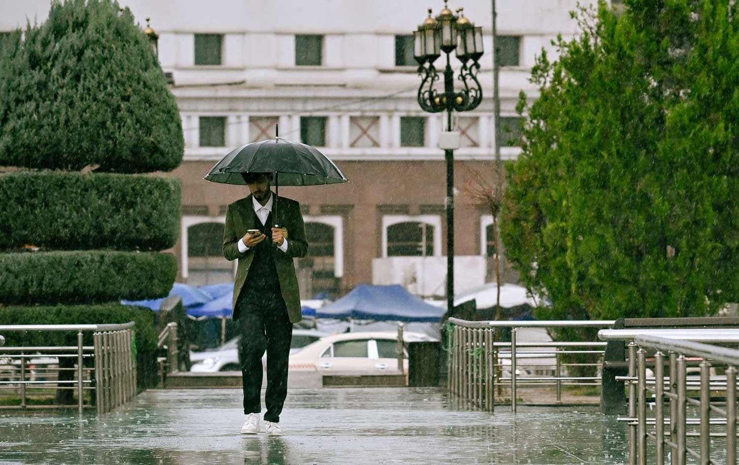 بارانبارین تاوەکو کەی بەردەوام دەبێت؟ کەی کەشەکە سەقامگیر دەبێتەوە